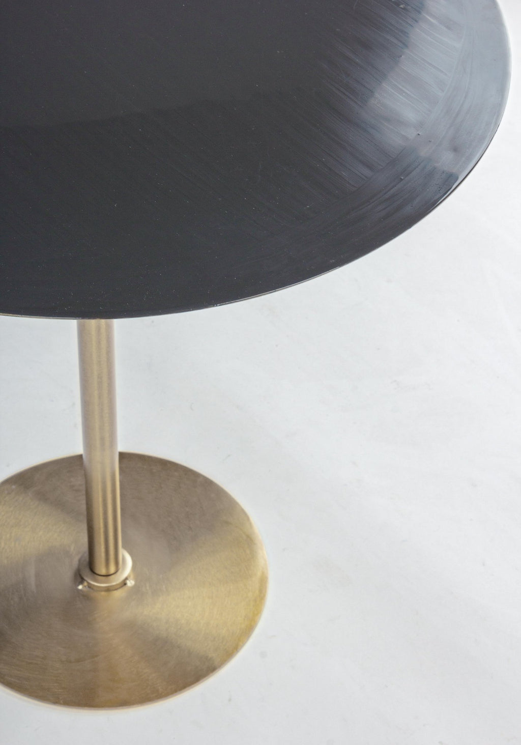 Table d'appoint Derus Grise - I.D DECO MARSEILLE