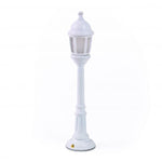 Street Lamp Dining White de Seletti, disponible chez I.D DECO Marseille