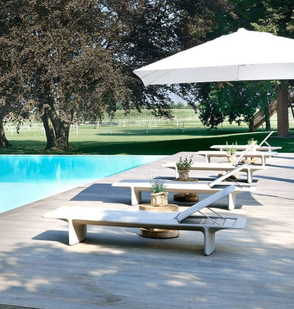 Bain de soleil Ponente - Slide design (13 couleurs) - I.D DECO MARSEILLE