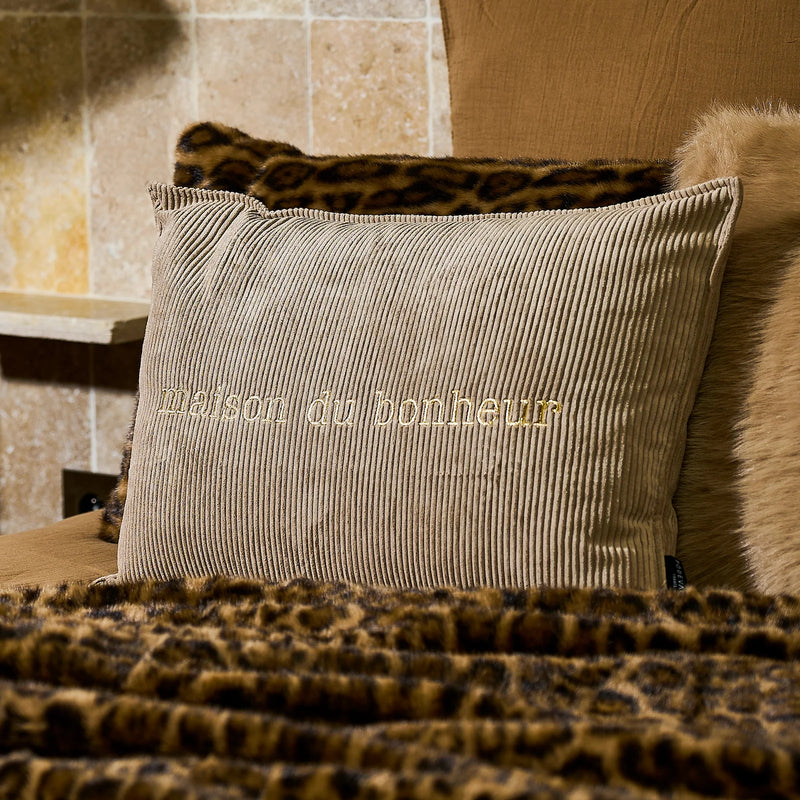 Coussin Velours Brodé Maison du Bonheur - Pôdevache - I.D DECO MARSEILLE
