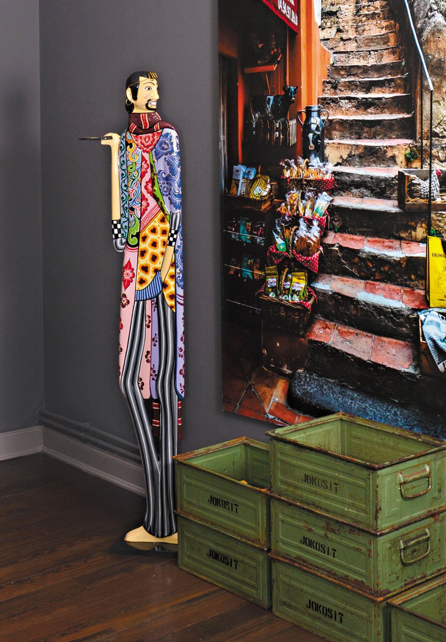 Statue Peintre Henri Tom’s Drag – Sculpture décorative design 167 cm - I.D DECO MARSEILLE