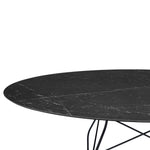 Table de repas Glossy de Kartell, plateau marbre noir, pied noir, disponible chez I.D DECO Marseille et en livraison partout en France