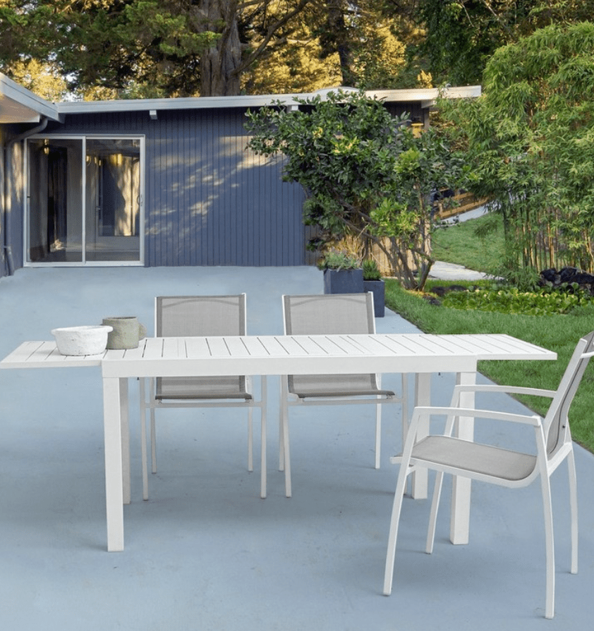 Table de jardin extensible MILANO blanche 140/210 cm - I.D DECO MARSEILLE