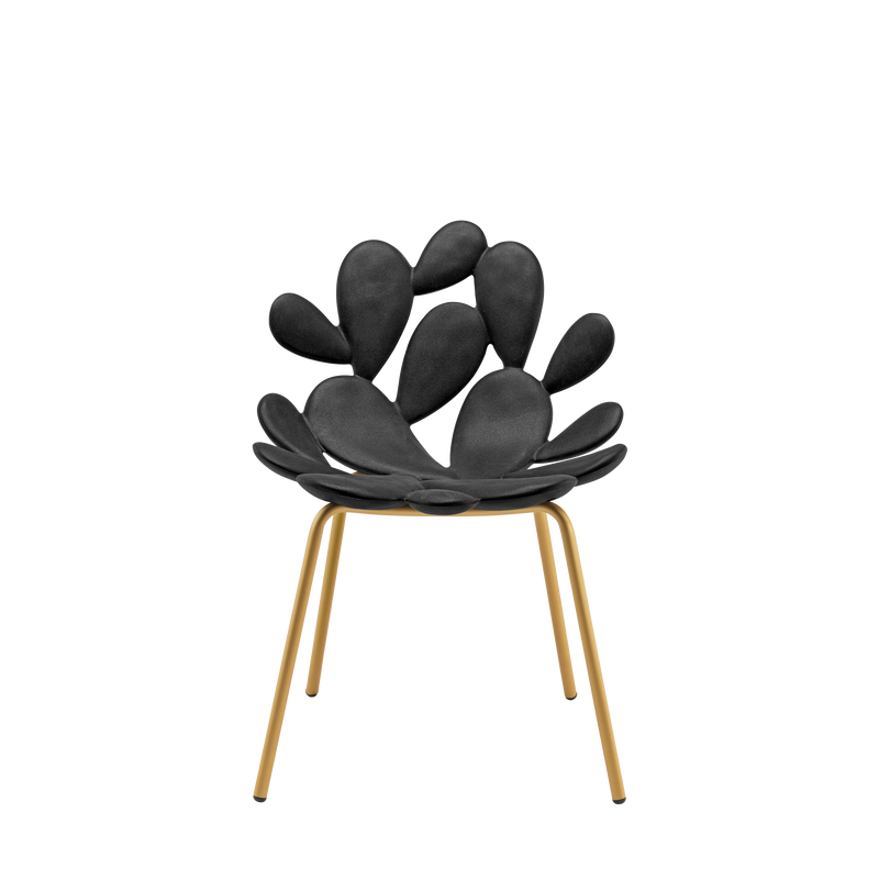 Chaise Filicudi Chair Black de Qeeboo, disponible chez I.D DECO Marseille