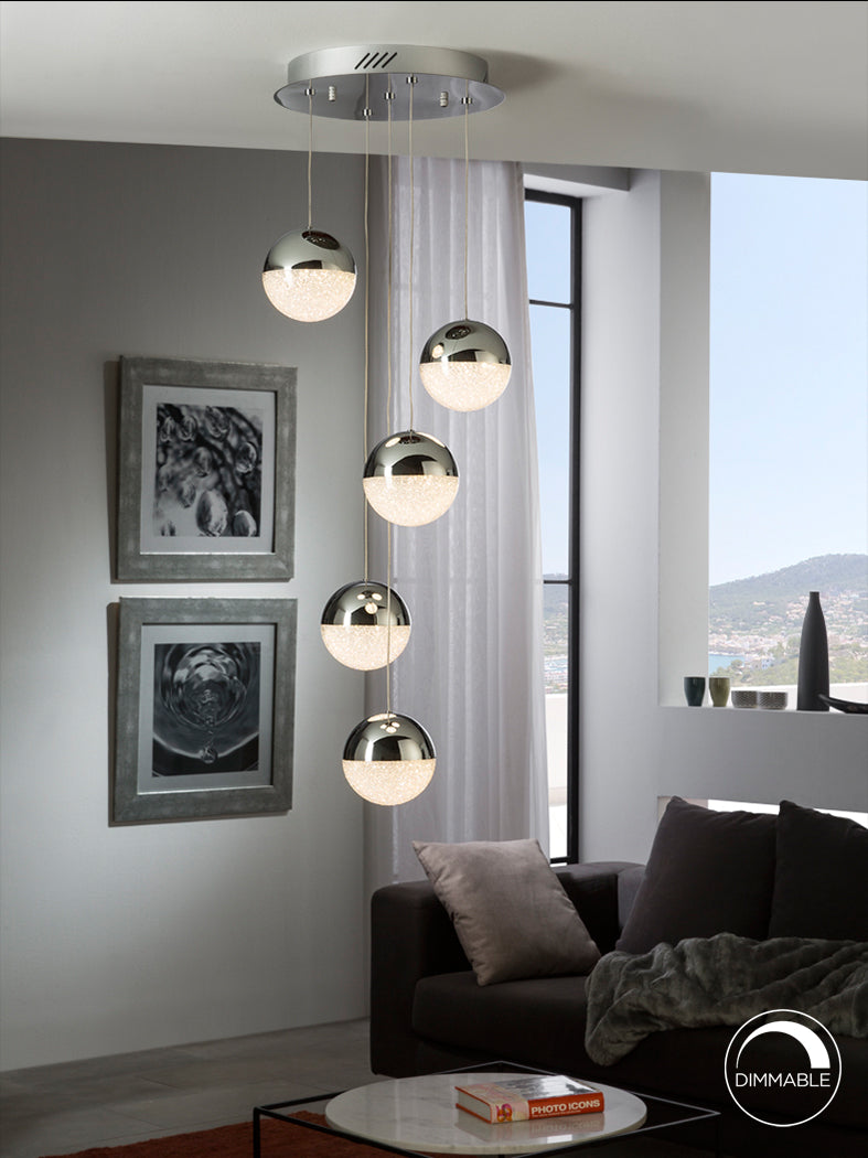 Suspension LED Sphères multiples, disponible chez I.D DECO Marseille en retrait boutique ou en livraison partout en France