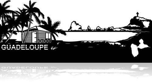 Skyline Guadeloupe, applique murale en métal découpée au laser, disponible en 3 tailles chez I.D DECO Marseille en retrait boutique ou en livraison partout en France