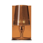 Lampe Take couleur Ambre de la marque Kartell disponible chez I.D DECO Marseille