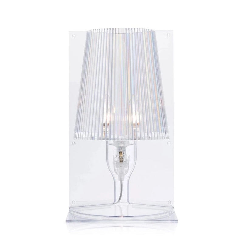 Lampe à poser Cristal collection Take de chez KARTELL Italie, disponible dans votre boutique de décoration préféré I.D DECO 