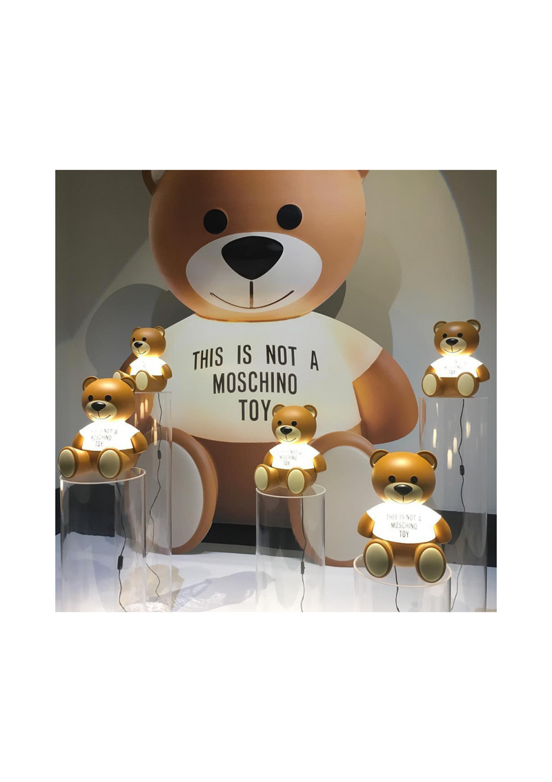Lampe Toy de la marque Kartell, magnifique lampe à led originale Moschino dispo chez I.D DECO Marseille