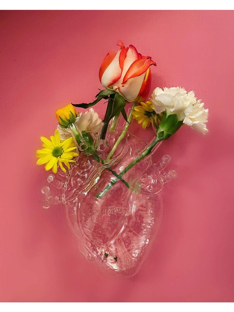 Vase Love In Bloom Glass de Seletti, disponible chez I.D DECO Marseille