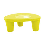 Table basse d'extérieur Low Lita de la marque Slide, coloris Safffan Yellow, disponible chez I.D DECO Marseille