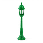 Street Lamp Dining Green de Seletti, disponible chez I.D DECO Marseille