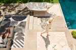 Collection de tapis d'extérieur Fatboy Carpretty Grand Pop Up noir ou beige, 200 x 290 cm, disponibles chez I.D DECO Marseille