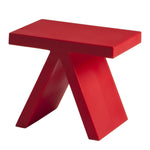 Table Toy rouge pour l'intérieur et l'extérieur, disponible chez I.D DECO Marseille en retrait boutique et en livraison partout en France